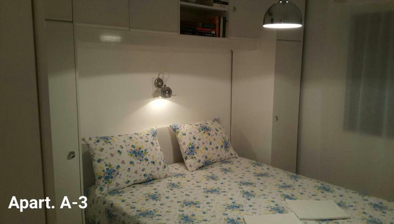 Apartmani A1 Marina, Okrug Gornji 트로기르 외부 사진